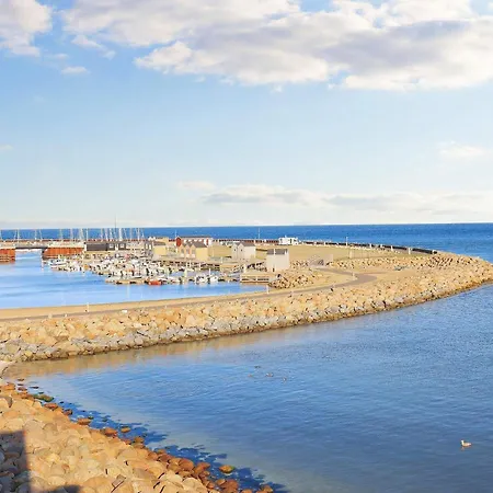 Exclusive Harbor View Retreat-by Traum